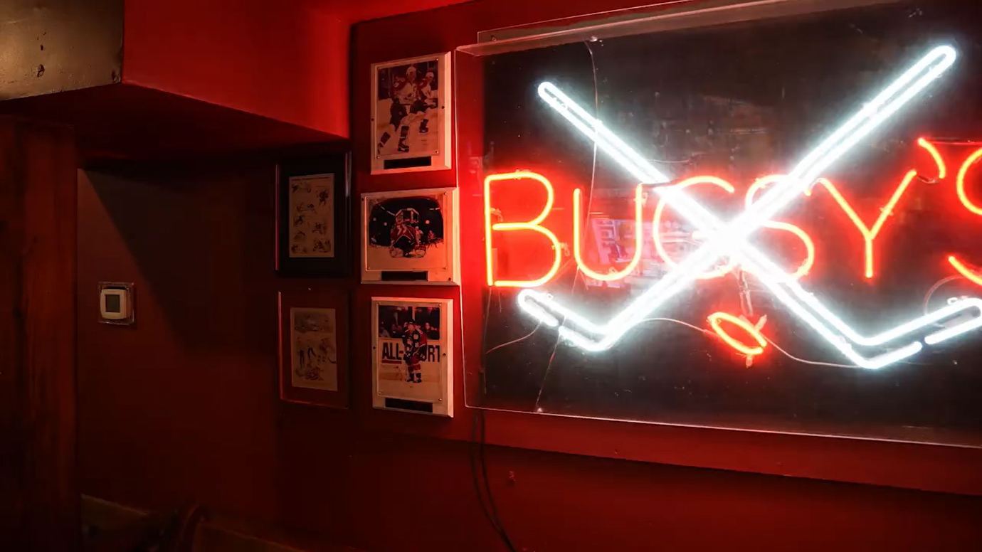 Bugsy's Pizza Restaurant and Sports Bar in Alexandria Historical District