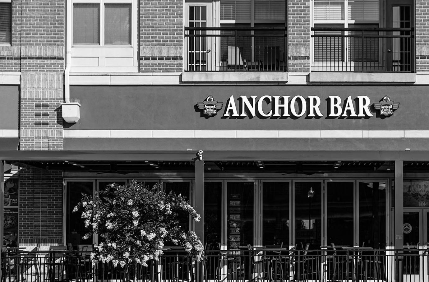 Anchor Bar in Leesburg